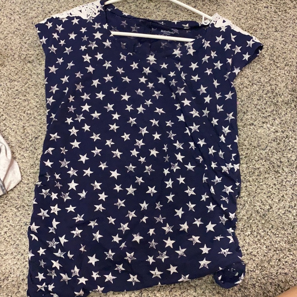 Motherhood maternity blue and white star shirt